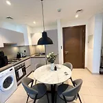 Brand New Modern Great Location